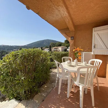Familial 4 Pers. Avec Piscine, Tennis Et Parking - Les Issambres - Fr-1-226-455
