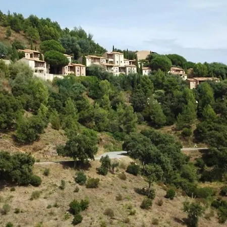 Apartment Familial 4 Pers. Avec Piscine, Tennis Et Parking - Les Issambres - Fr-1-226-455 *